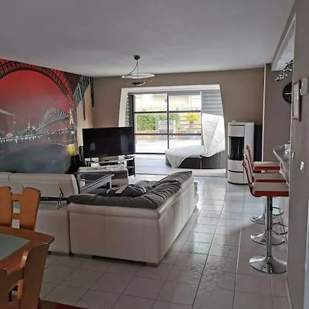 Maison Avec Jacuzzi Et Jardin Landivisiau
