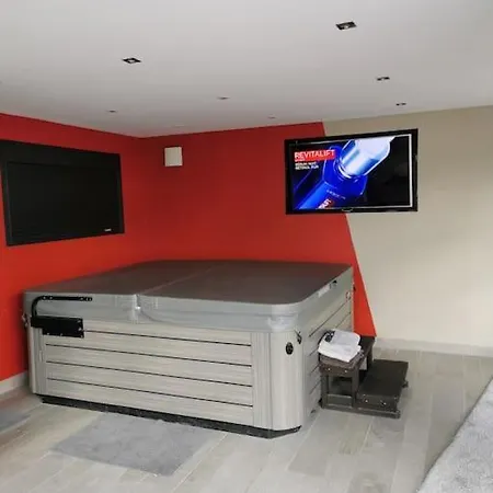 Maison Avec Jacuzzi Et Jardin Villa Landivisiau