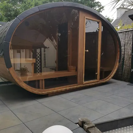 Maison Avec Jacuzzi Et Jardin Landivisiau